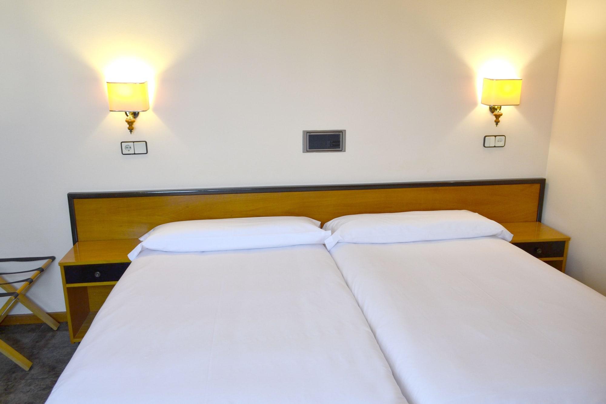 Hotel Alda Pasaje Хихон Экстерьер фото